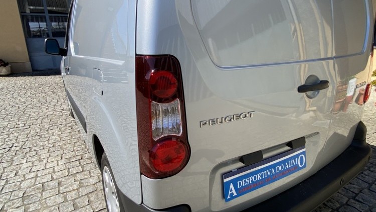 Peugeot Partner 1.6 Hdi 3 Lug GPS
