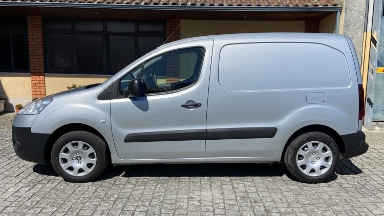Peugeot Partner 1.6 Hdi 3 Lug GPS