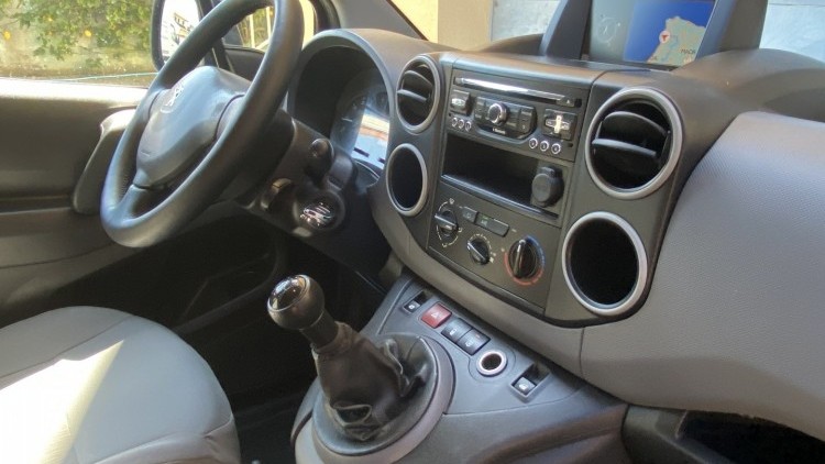 Peugeot Partner 1.6 Hdi 3 Lug GPS