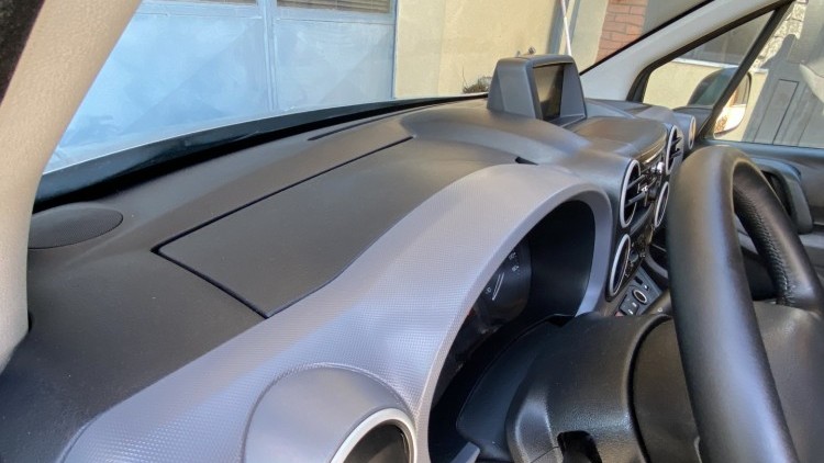 Peugeot Partner 1.6 Hdi 3 Lug GPS