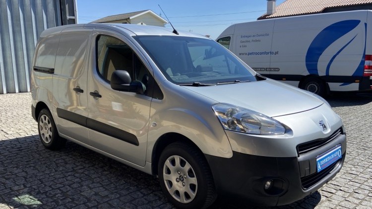 Peugeot Partner 1.6 Hdi 3 Lug GPS