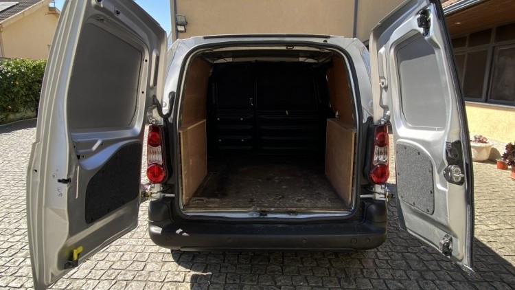 Peugeot Partner 1.6 Hdi 3 Lug GPS