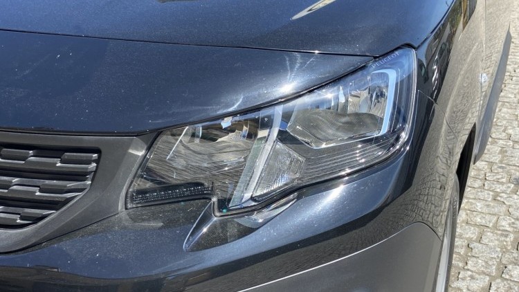 Peugeot Partner 1.6 Hdi 100cv L2 Premium CarPlay