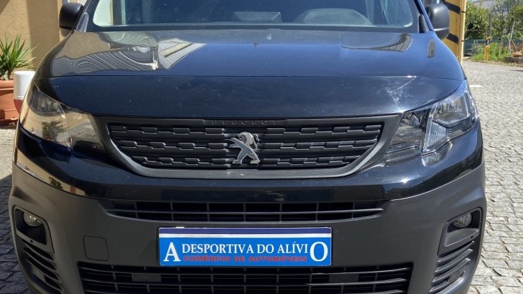 Peugeot Partner 1.6 Hdi 100cv L2 Premium CarPlay