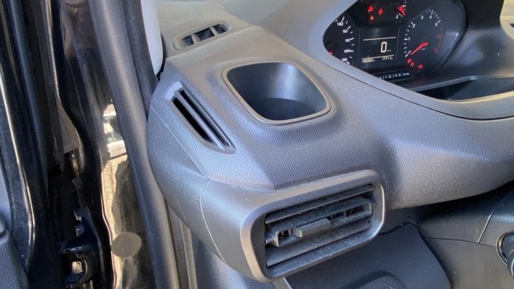Peugeot Partner 1.6 Hdi 100cv L2 Premium CarPlay