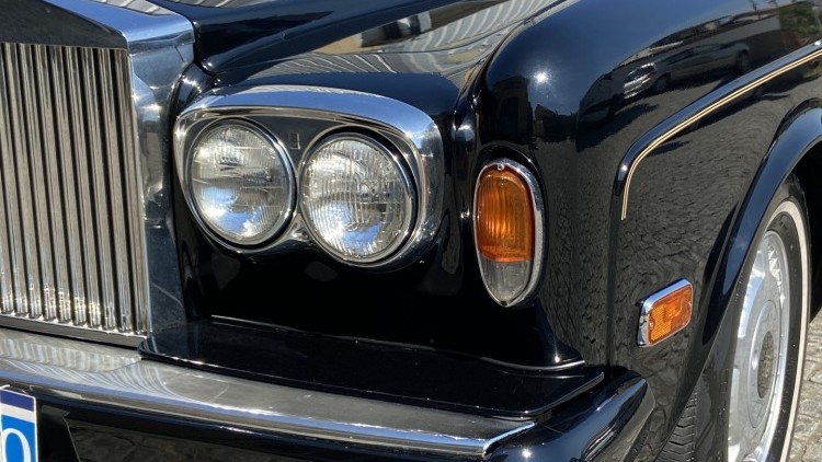 Rolls Royce Corniche CONVERTIBLE