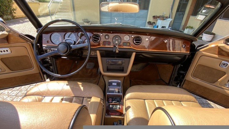 Rolls Royce Corniche CONVERTIBLE