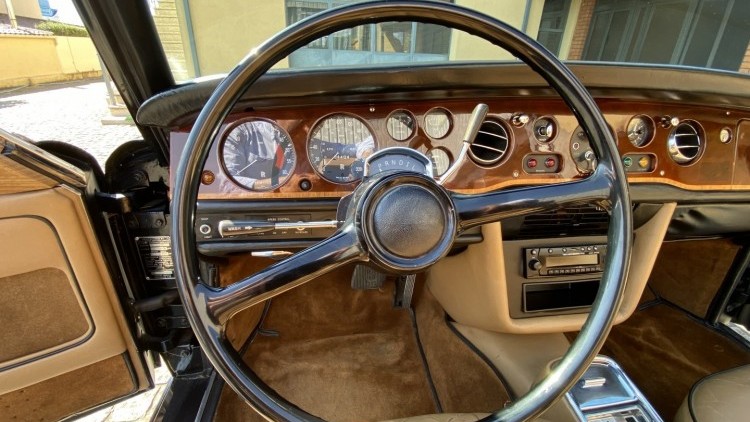 Rolls Royce Corniche CONVERTIBLE
