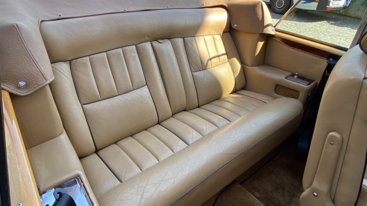 Rolls Royce Corniche CONVERTIBLE