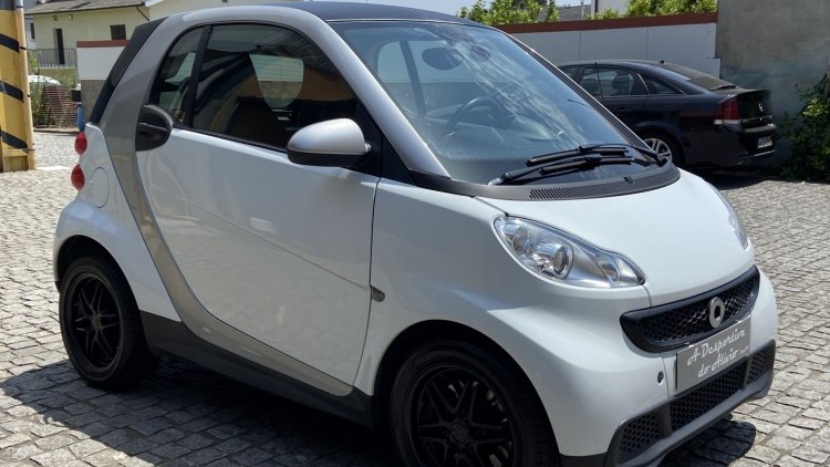 Smart ForTwo Coup&eacute; 0.9i