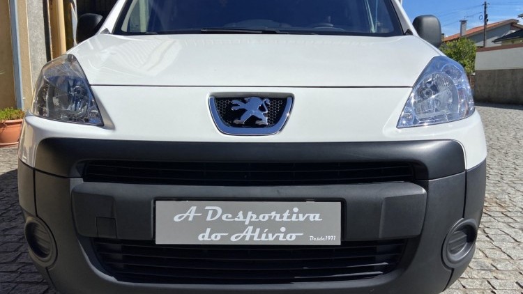 Peugeot Partner 1.6 HDI A/C 3Lug NACIONAL