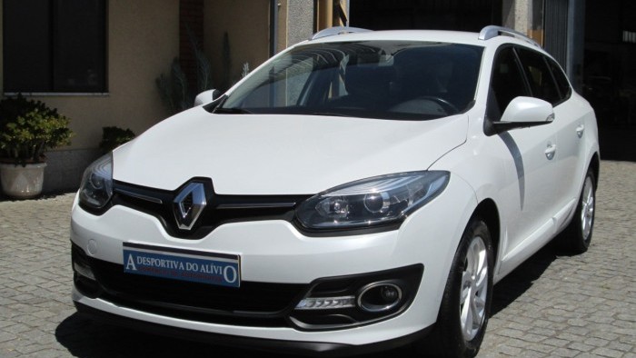 Renault M&eacute;gane Sport Tourer 1.5 DCI DYNAMIQUE - S