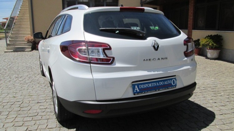 Renault M&eacute;gane Sport Tourer 1.5 DCI DYNAMIQUE - S