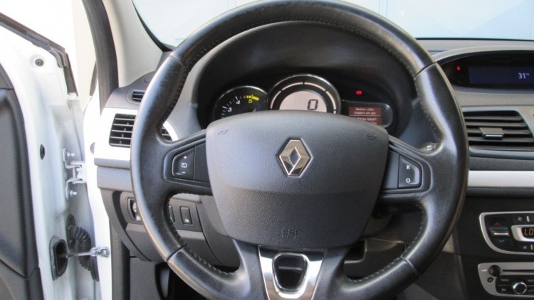 Renault M&eacute;gane Sport Tourer 1.5 DCI DYNAMIQUE - S