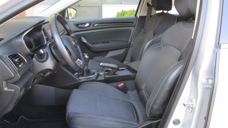Renault M&eacute;gane 1.5 DCI ZEN +
