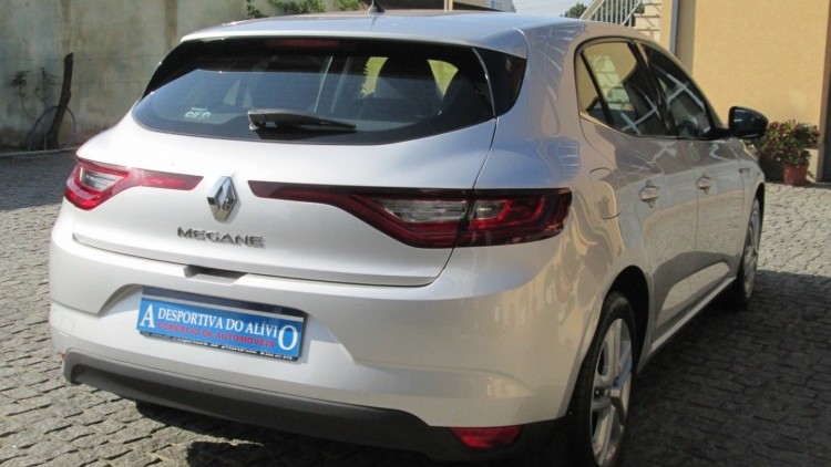 Renault M&eacute;gane 1.5 DCI ZEN +