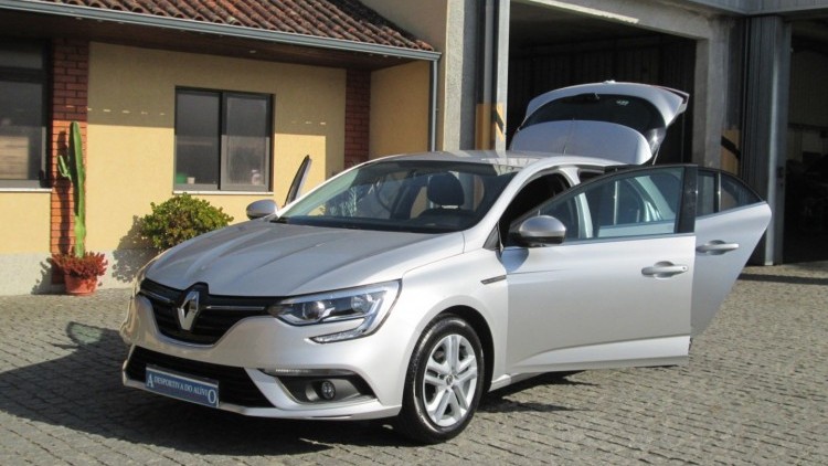 Renault M&eacute;gane 1.5 DCI ZEN +